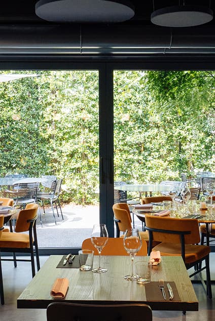 Interno ristorante moderno